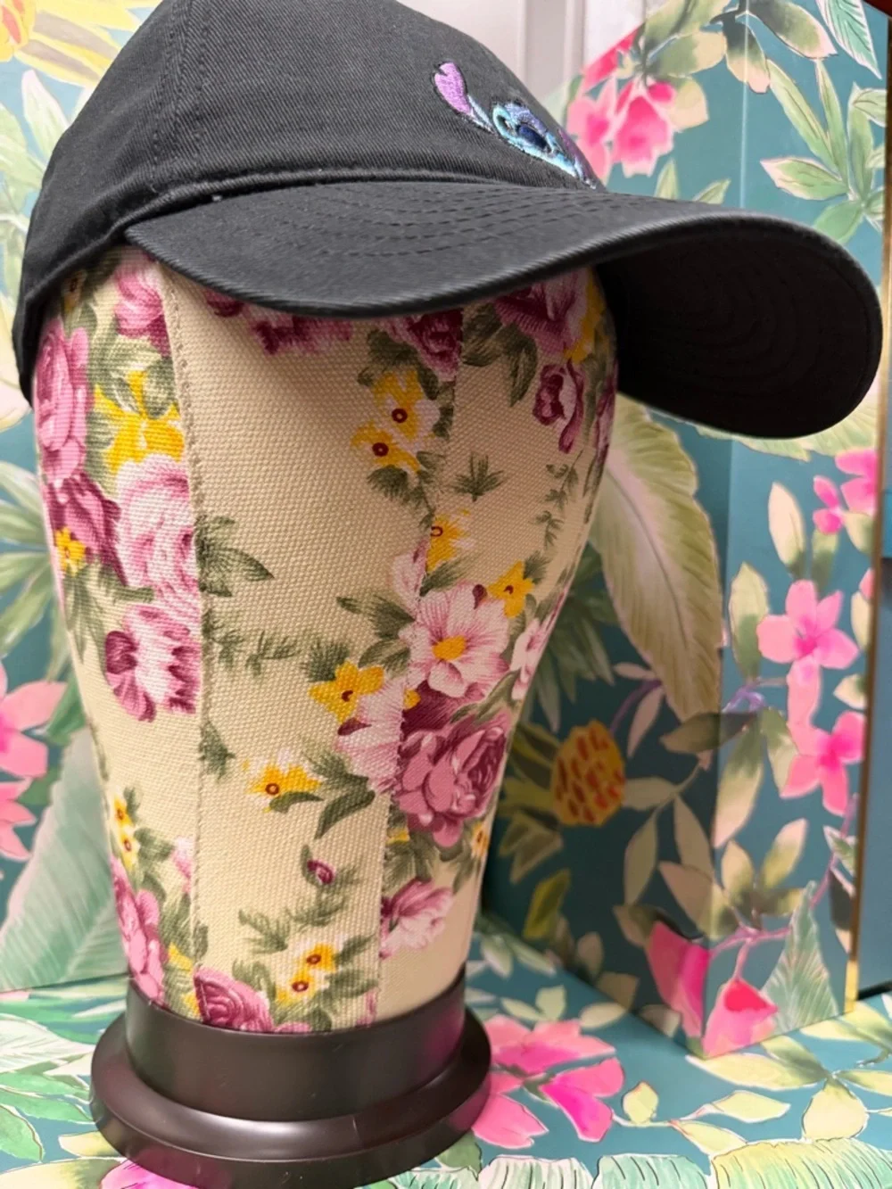 Bioworld Disney Stitch Black Baseball Cap adult size NWT